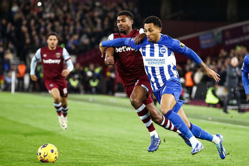 Hai đội sẽ đưa ra sân đội hình mạnh nhất với quyết tâm kiếm điểm